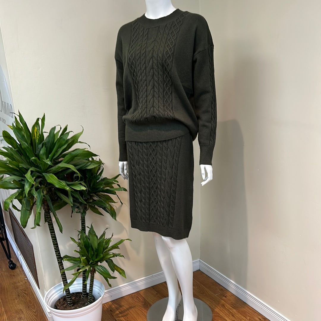 Cream Dela Pullover